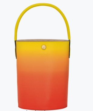 A Longchamp sz&iacute;nei &ndash; Egy sz&iacute;nelm&eacute;leti utaz&aacute;s a t&aacute;sk&aacute;k vil&aacute;g&aacute;ban